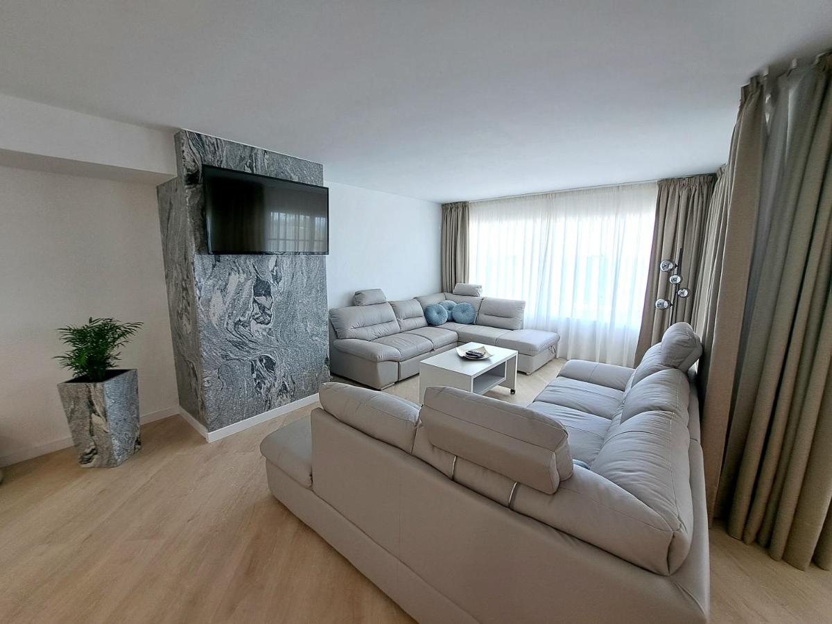 Apartamento Playa Miraflores 2 Sitio de Calahonda Bagian luar foto